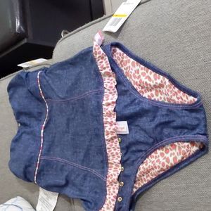 Two piece bikini set